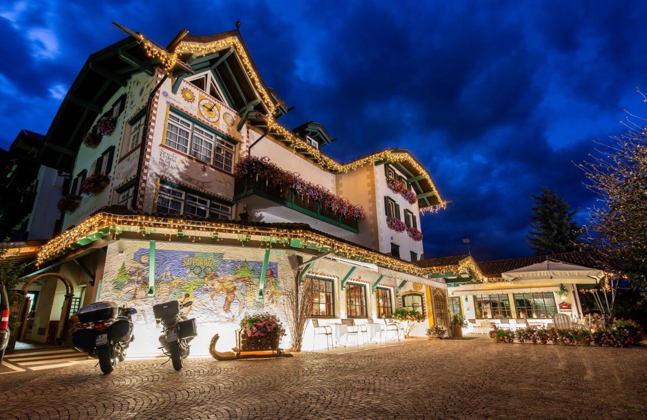 Hotel Piedibosco Моена Екстериор снимка