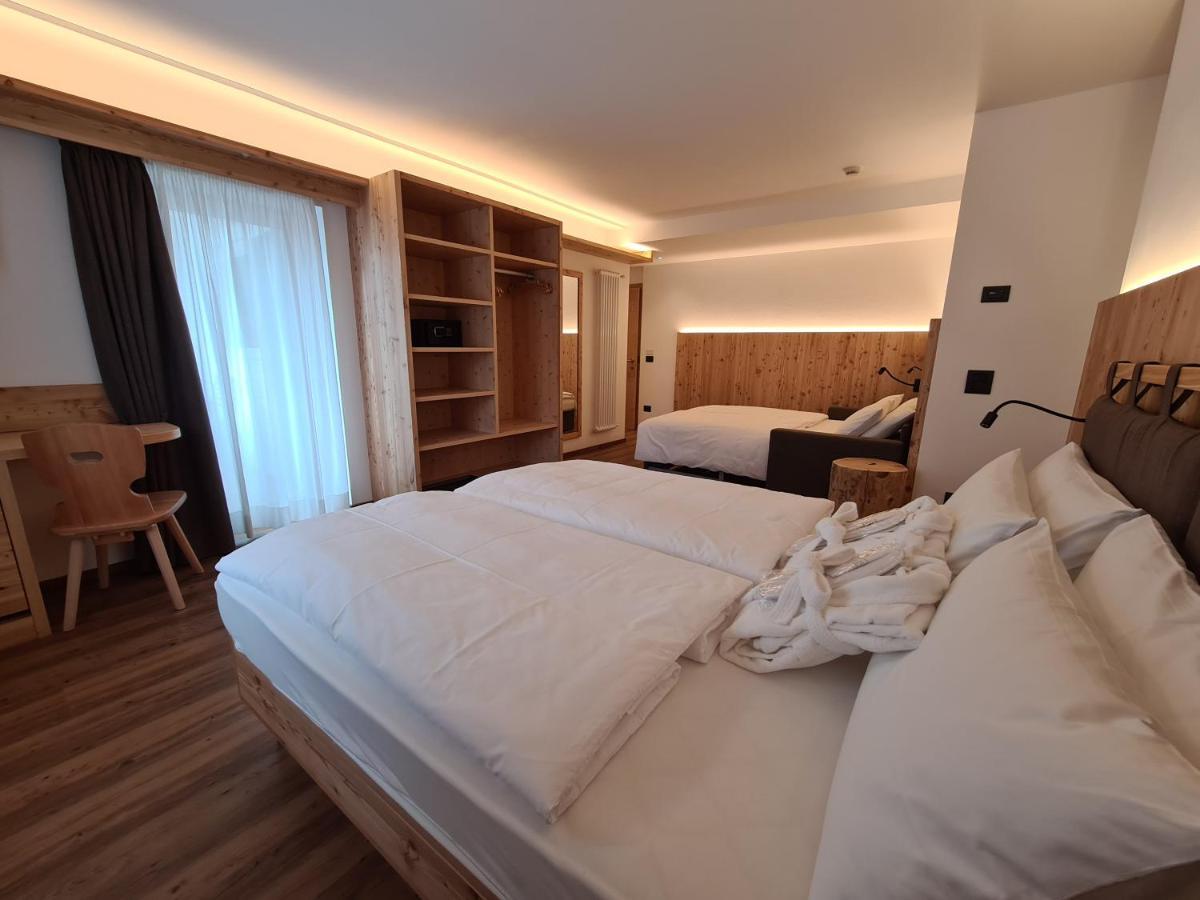 Hotel Piedibosco Моена Екстериор снимка